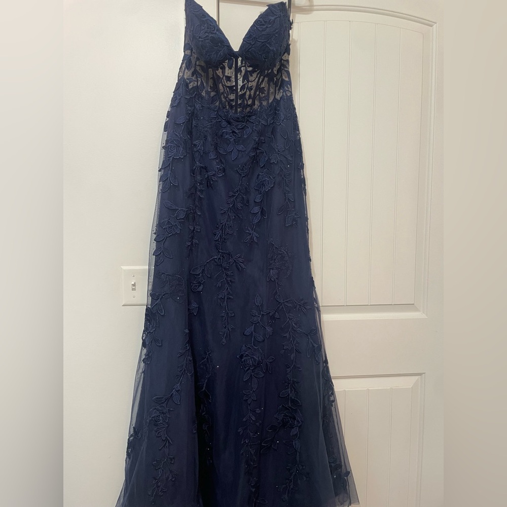 Sherri Hill - 54227 Sweetheart Embroidered Gown Size 14 Dark Blue/Black 2024